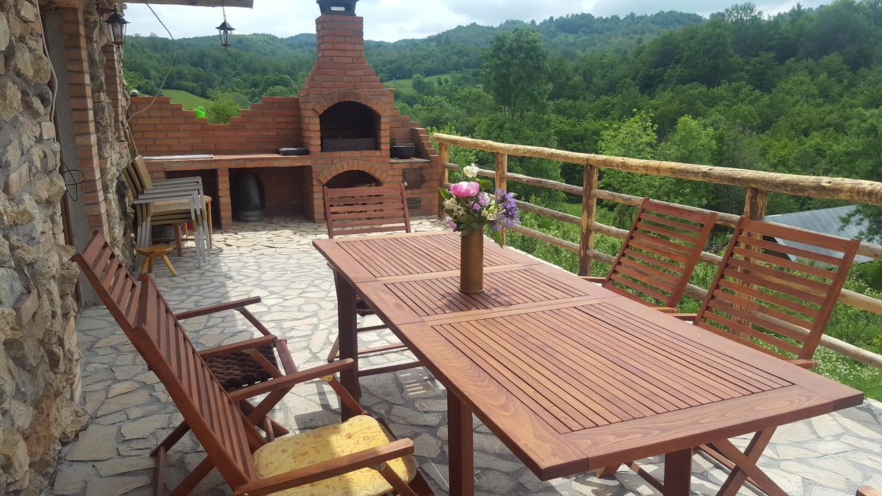 Casa Din Piatra Hotel Poiana  ภายนอก รูปภาพ