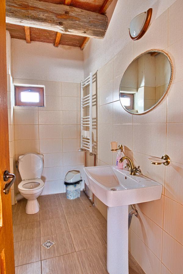 Casa Din Piatra Hotel Poiana  ภายนอก รูปภาพ